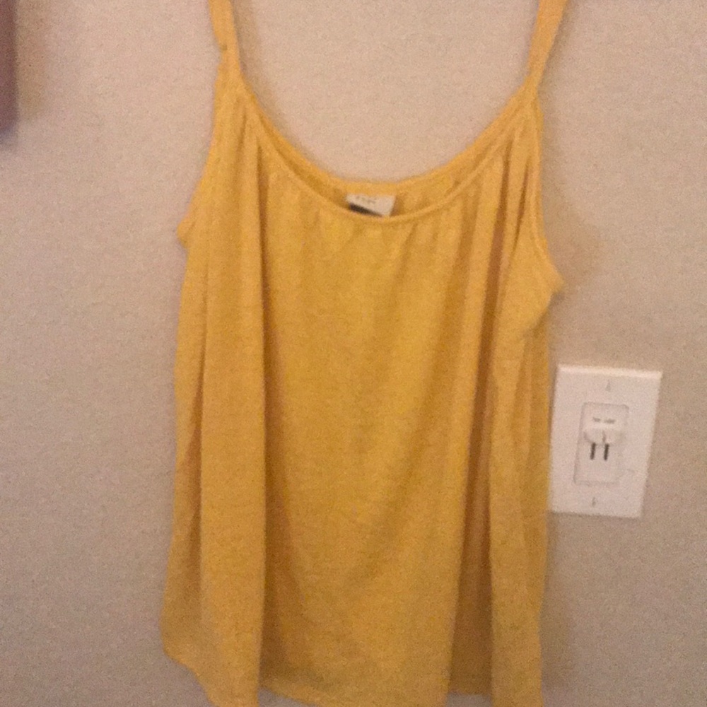 New cute top